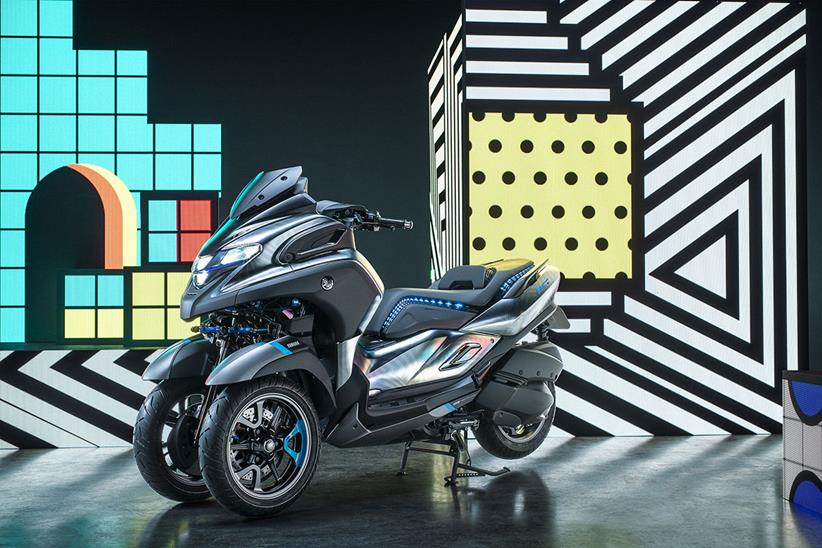 Yamaha's 3CT concept scooter is powered by the new Blue Core 300cc engine. 