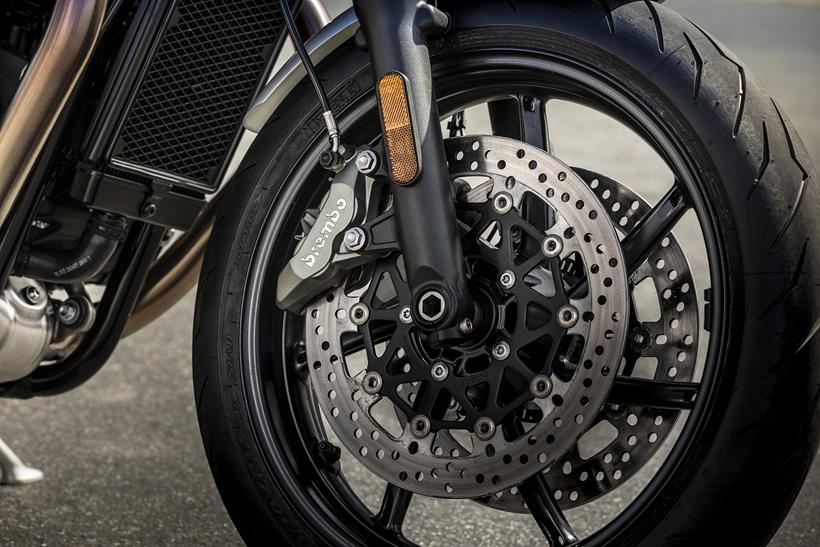 Lighter alloy wheels help shed weight on the Triumph Speed Twin