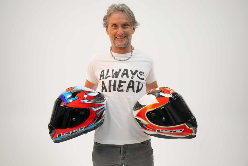 Foggy shows off both LS2 helmets