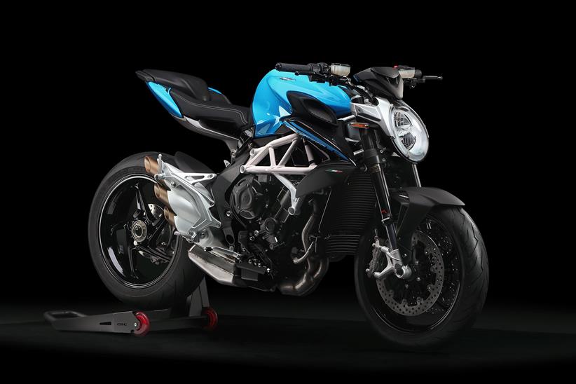 MV Agusta Brutale 800 in blue front quarter