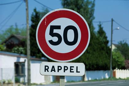 French speed limit sign