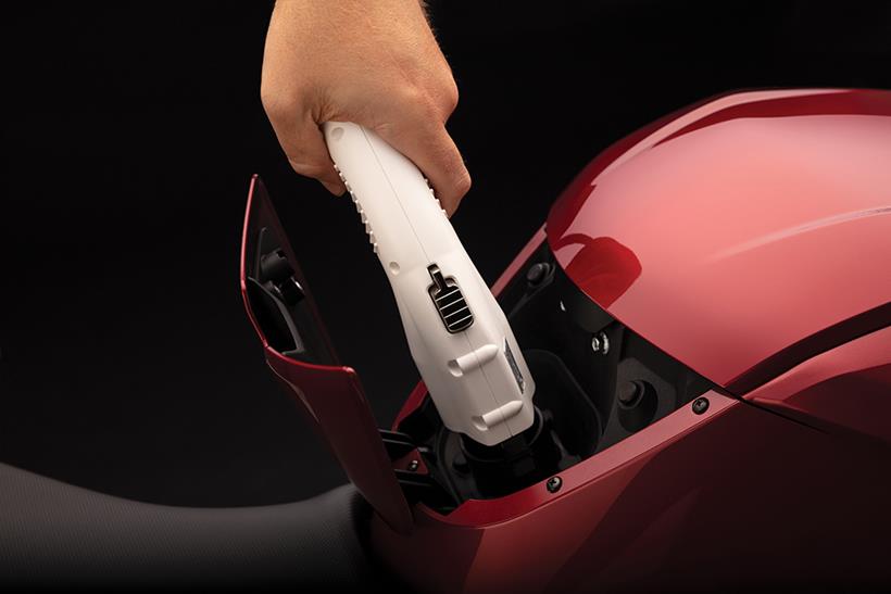 Zero electric motorcycle charger plug in