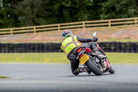 How to get your knee down on a motorbike