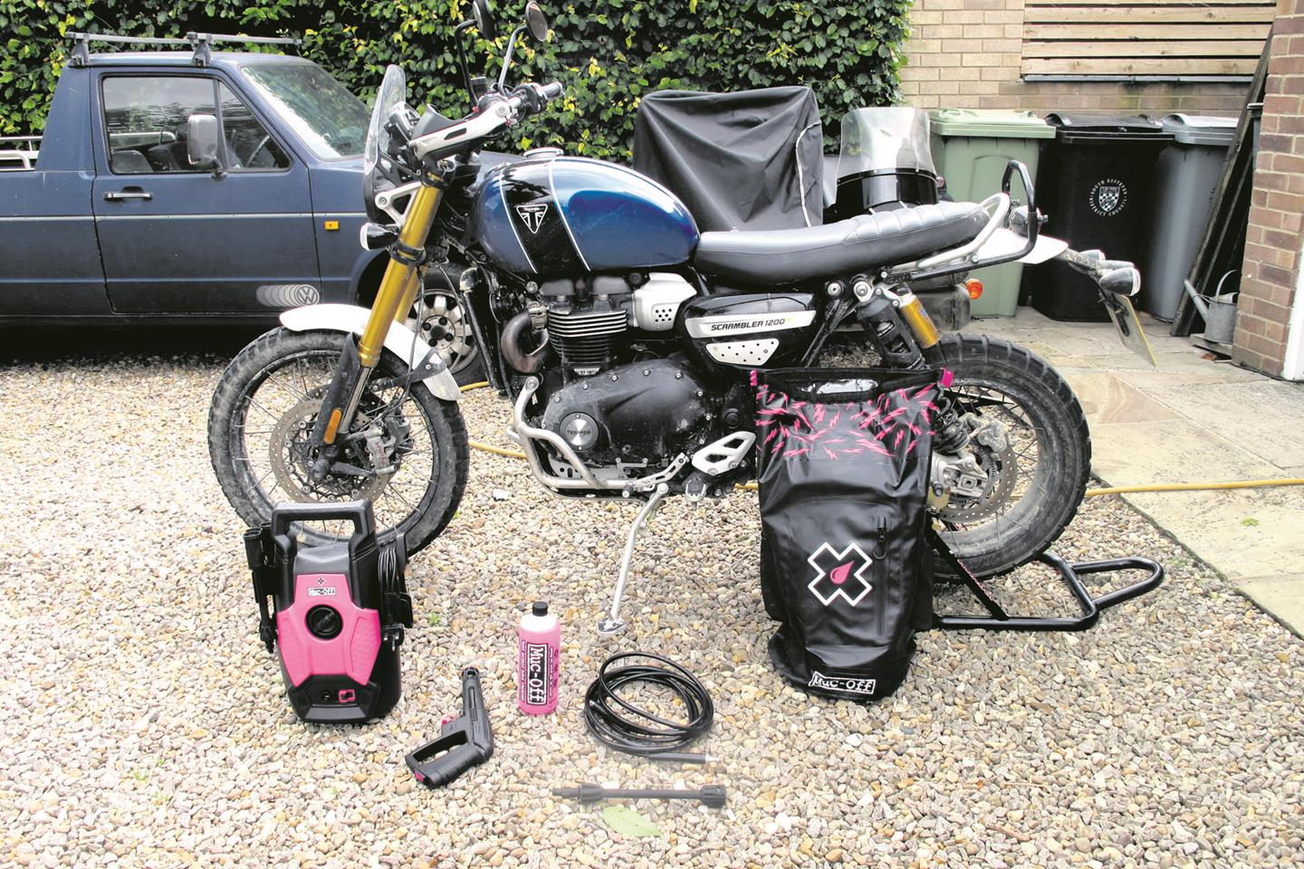 Triumph 1200 best sale scrambler luggage