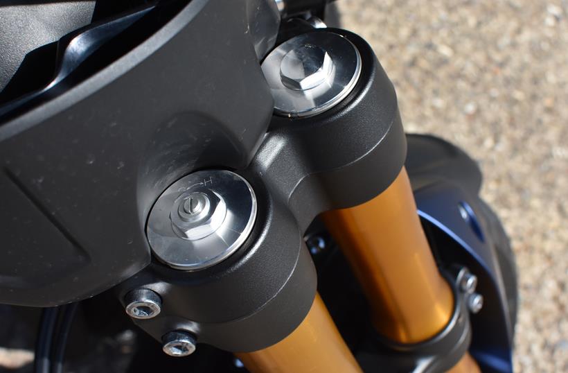 Yamaha Niken GT forks