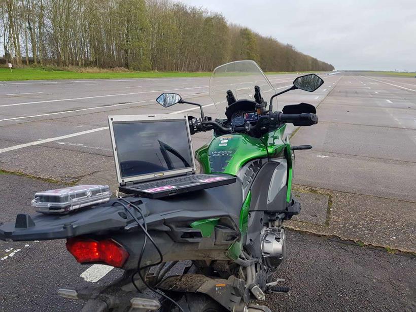 Kawasaki Versys 1000 SE ready for top speed run at Bruntingthorpe