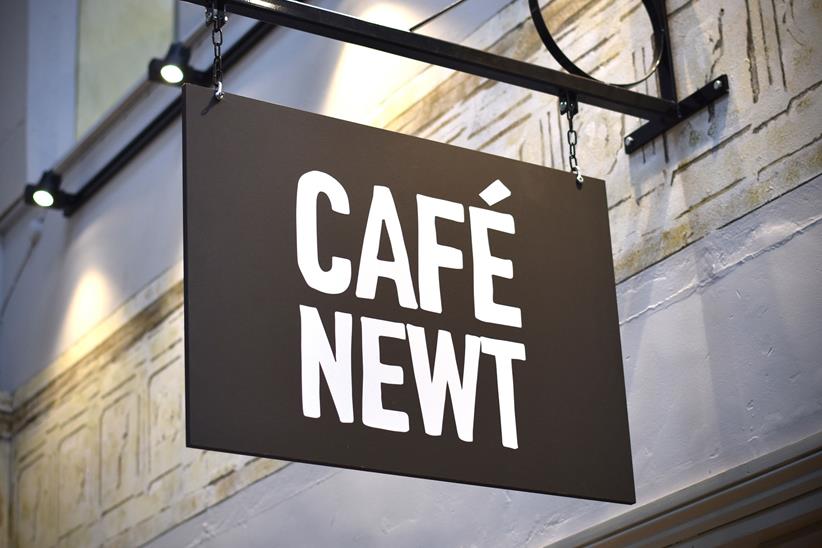 Cafe Newt sign