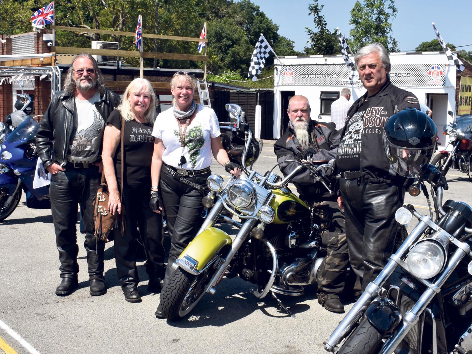 CAFE RACER ROCKERS FOREVER DILLIGAF HOG OWNERS GROUP® 2004 STURGIS RALLY 