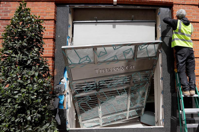 Ram-raid at Tiffany's, London