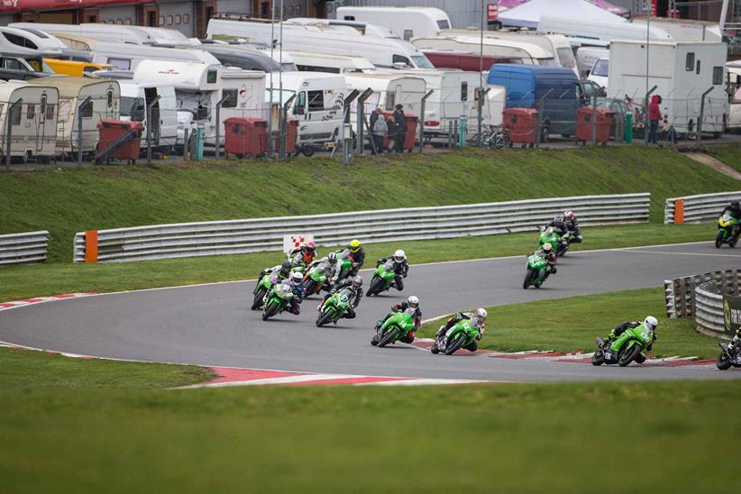 Riders fight for positions early on