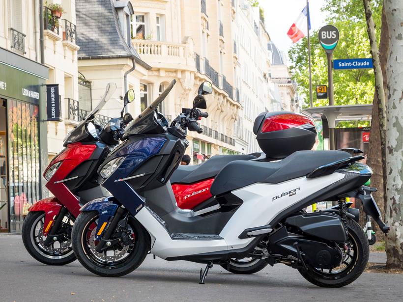 Peugeot Pulsion 125 Allure and RS together