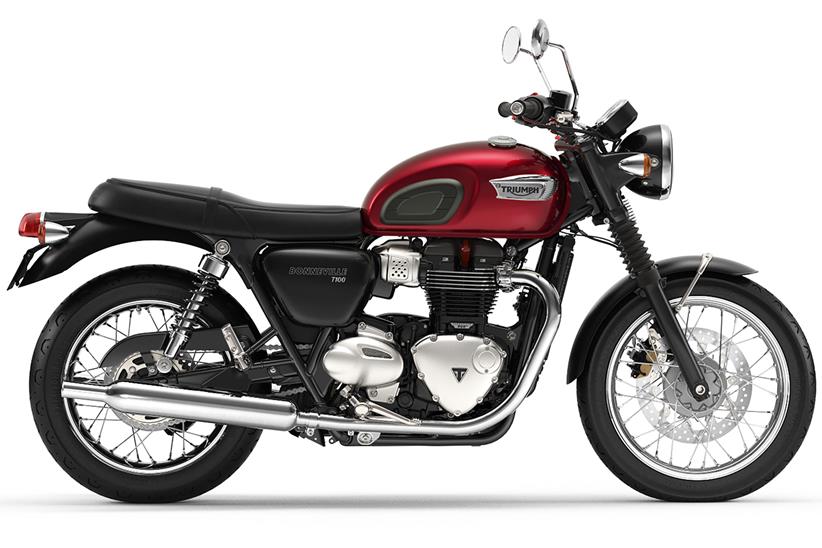 Triumph Bonneville T100 in Cranberry