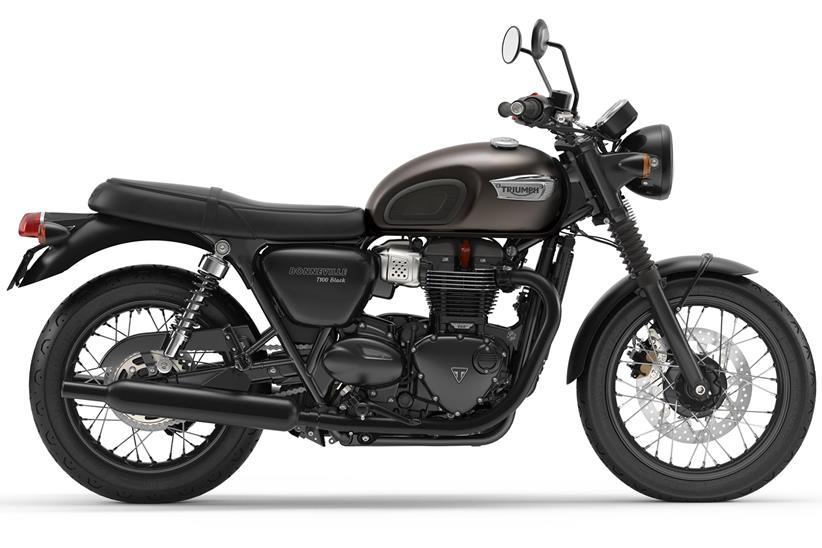 Triumph Bonneville T100 Black in Ironstone