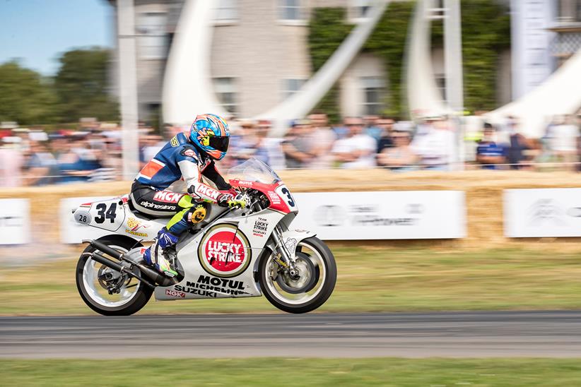 Michael Neeves rides Kevin Schwantz's championship-winning Suzuki RGV500