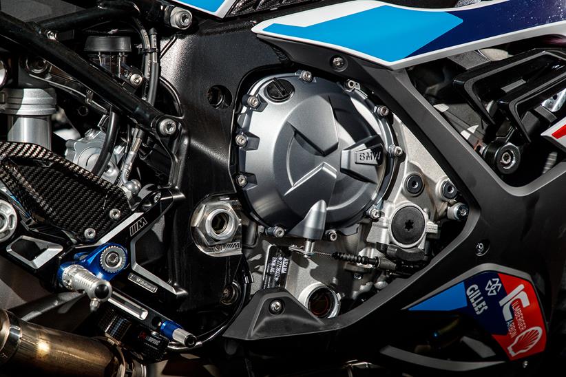 The BMW M1000RR features a an inline four-cylinder engine