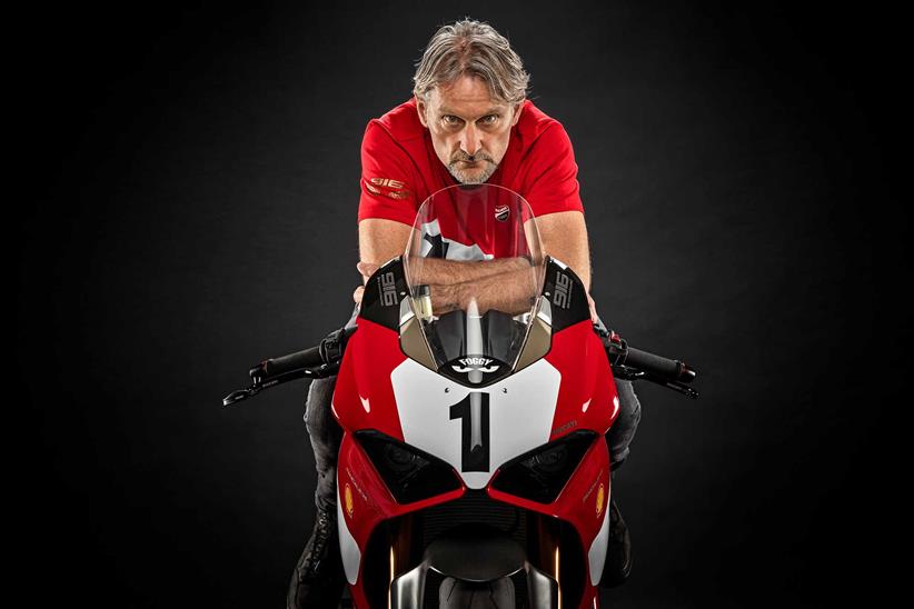 The bike will be revealed by Carl Fogarty