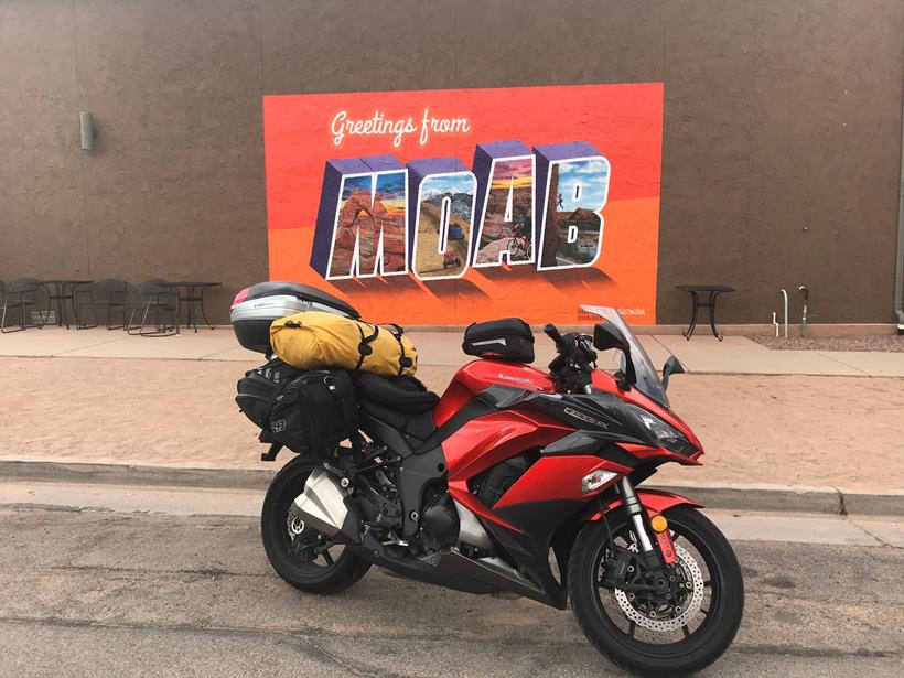 Simon's Kawasaki Z1000SX in Moab