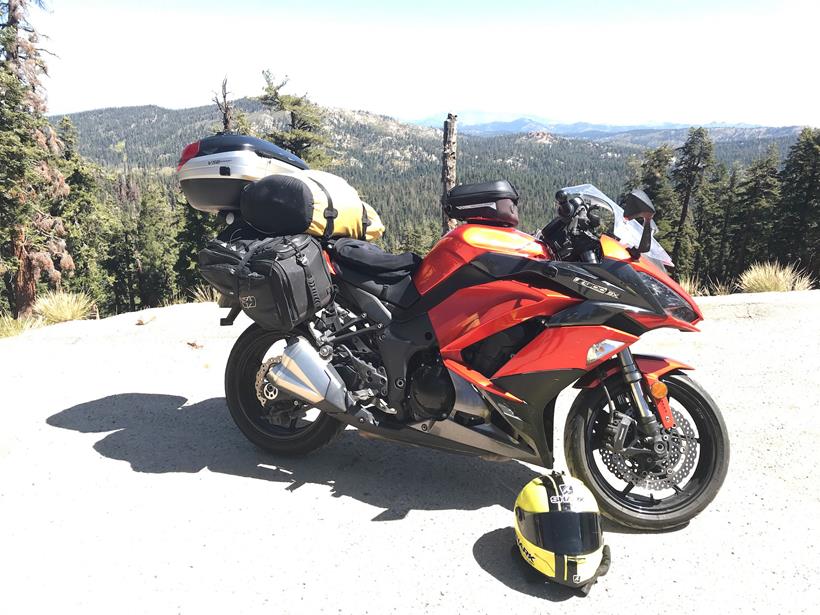 Simon's Kawasaki Z1000SX at Sherman Pass