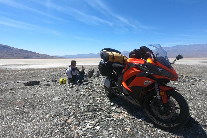 Simon's Kawasaki Z1000SX in Death Valley