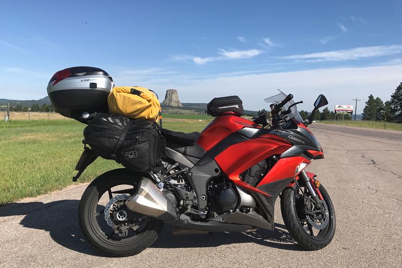 Simon Weir's Kawasaki Z1000SX at Devil's Tower