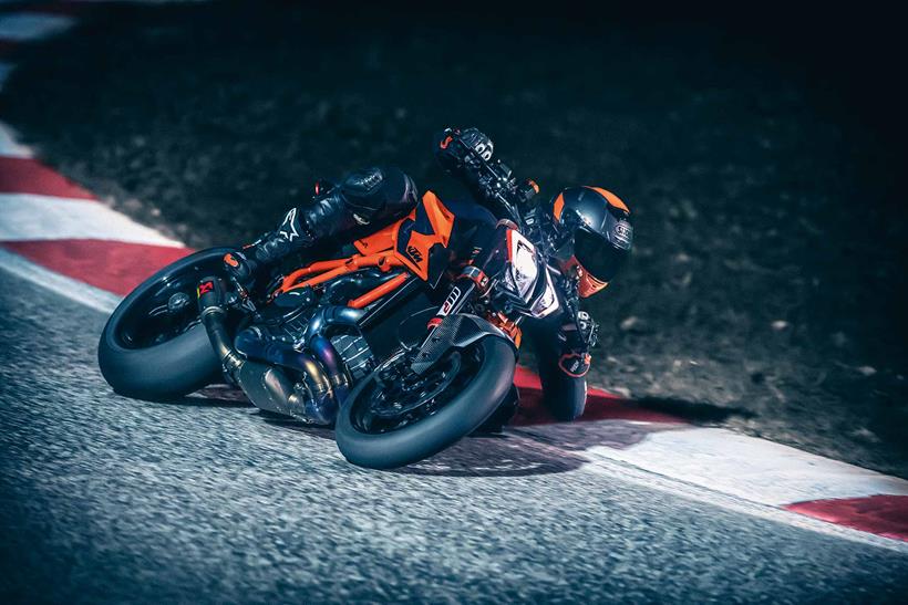 KTM 1290 Super Duke R on track