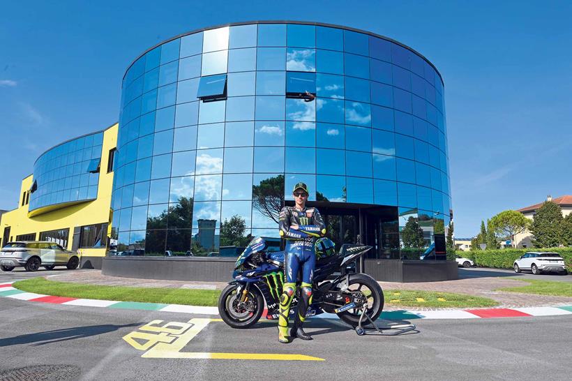 Valentino poses with his Yamaha YZR-M1