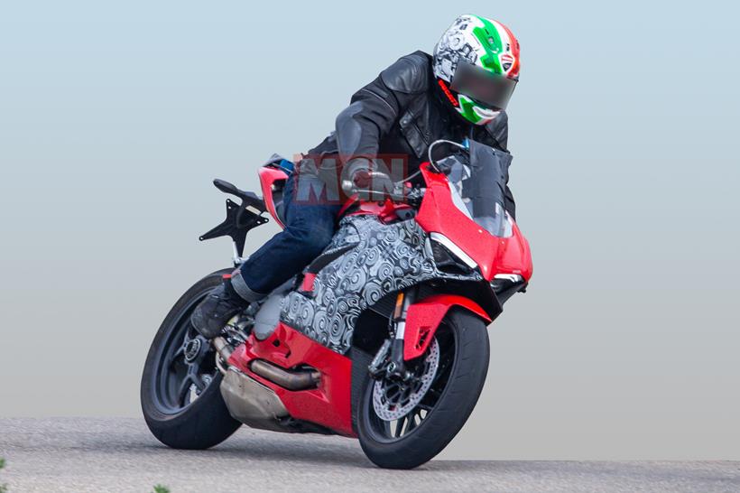 Ducati Panigale 959 spy shot front