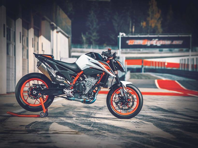 KTM's 890 Duke R in the pit lane 