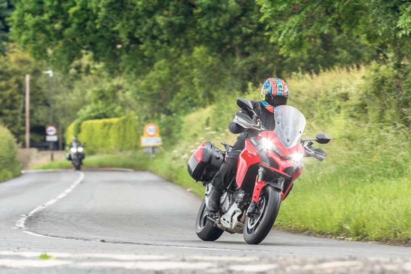 Ducati Multistrada 1260S cornering