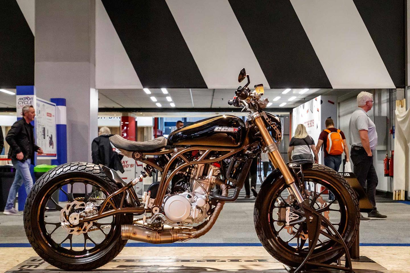 CCM unveil Stealth versions of Foggy Bobber and Six