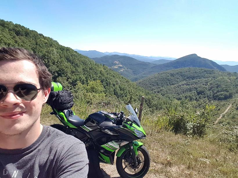 James Read bags a selfie with his Kawasaki Ninja 650