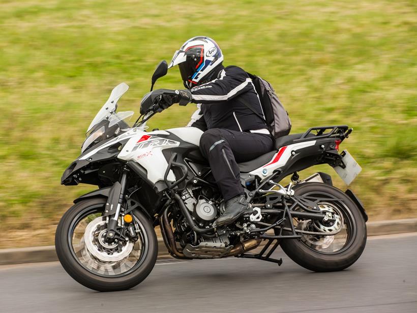 Cornering on the Benelli TRK 502