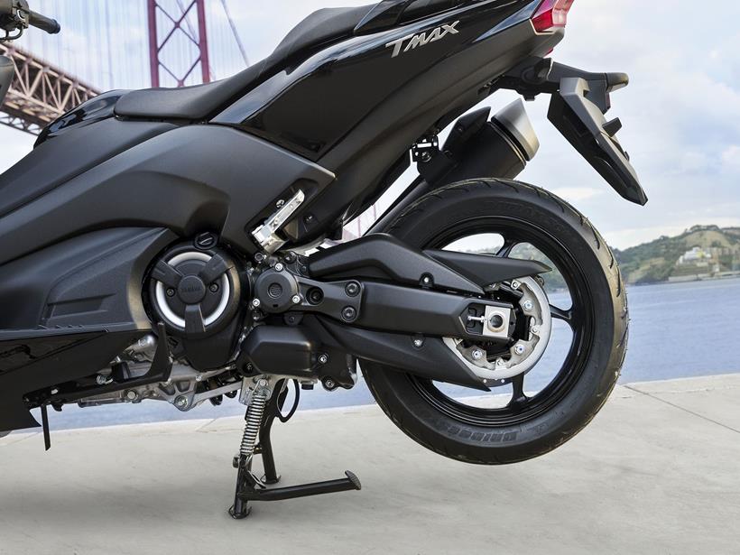 Yamaha TMAX locking centre stand