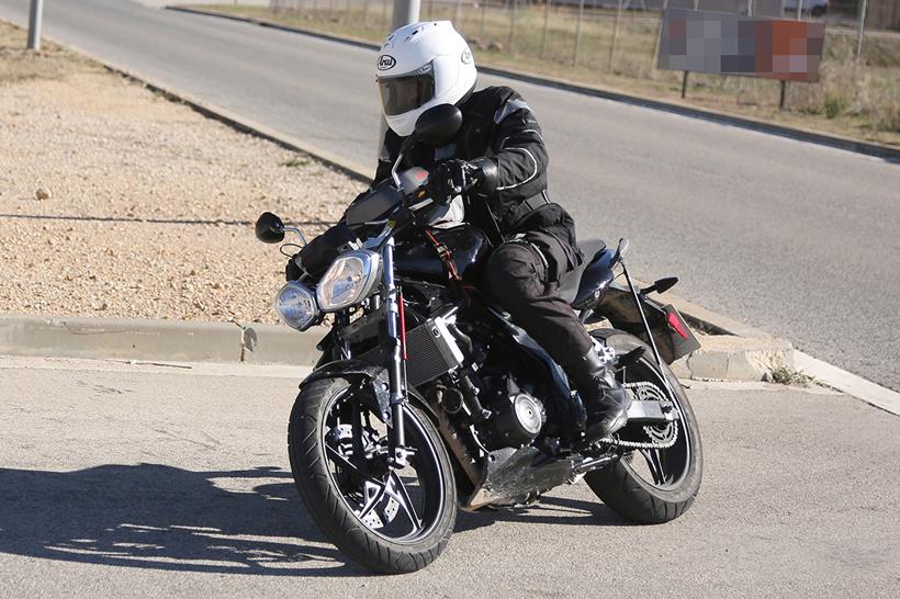 Spy shot of 250cc Street Triple prototype