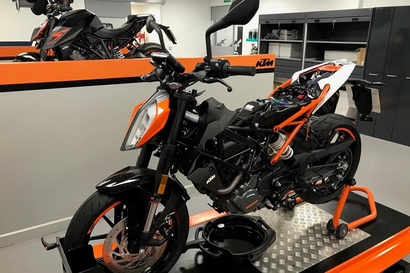 KTM 125 Duke stripped and ready for service