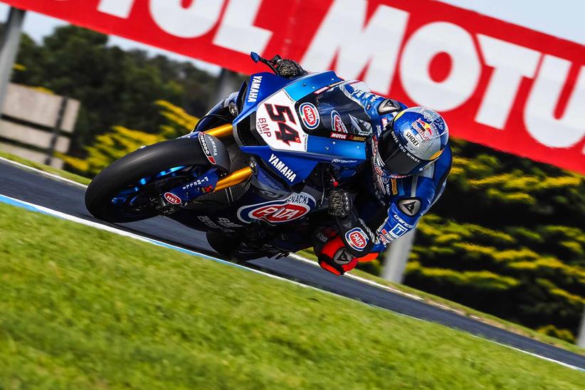 Toprak Razgatlioglu ends day one on top at Phillip Island 