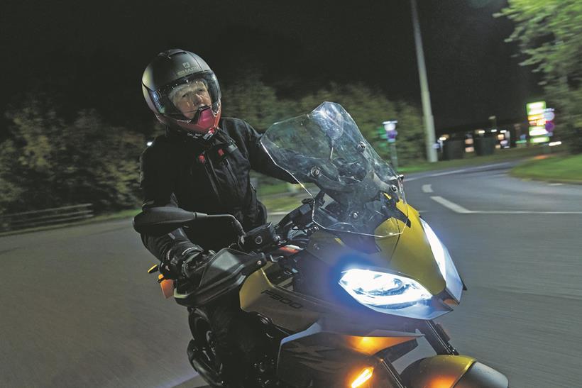 Riding the BMW F900XR at night