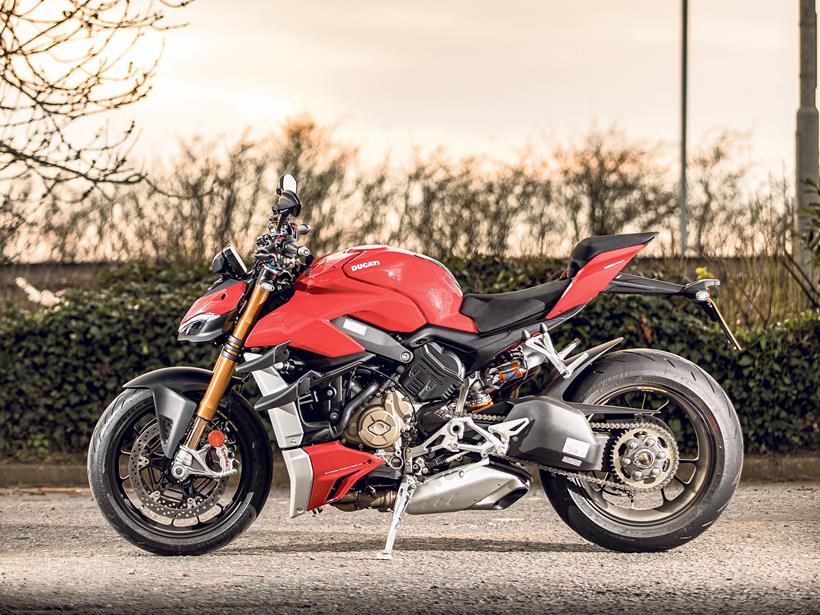 Ducati Streetfighter V4S left side