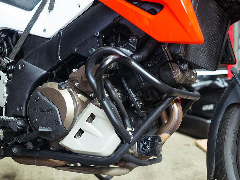 Suzuki V-Strom 1050XT V-twin engine