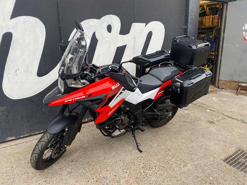 Suzuki V-Strom 1050XT equipped with panniers