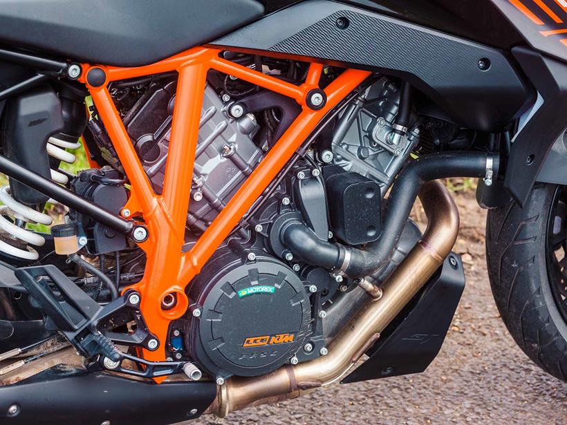 KTM 1290 Super Duke GT engine