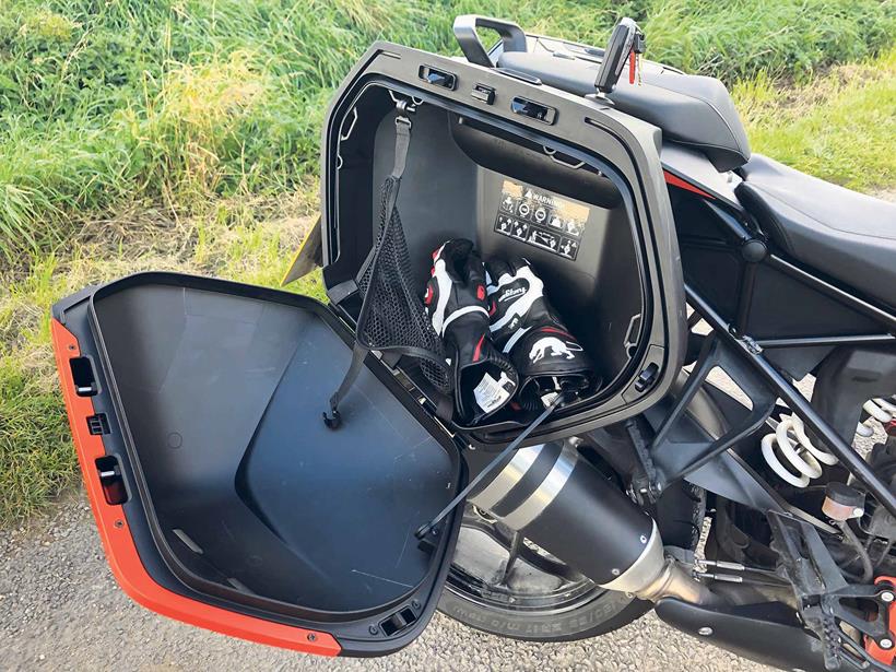 Loading up luggage on the KTM 1290 Super Duke GT