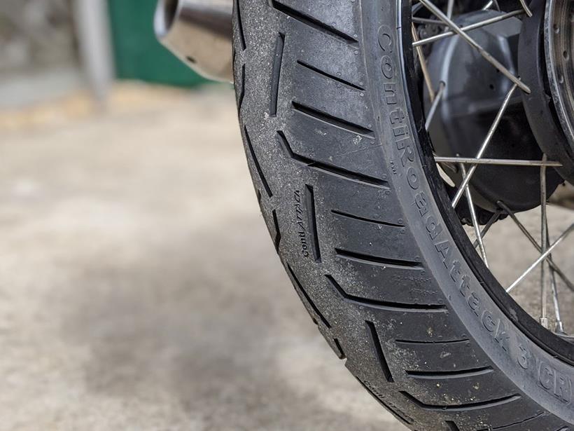 Close-up of the Continental ContiRoadAttack3 CR on Royal Enfield Interceptor 650