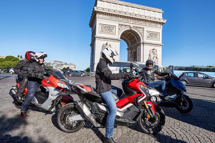 Look after each other when riding in a group