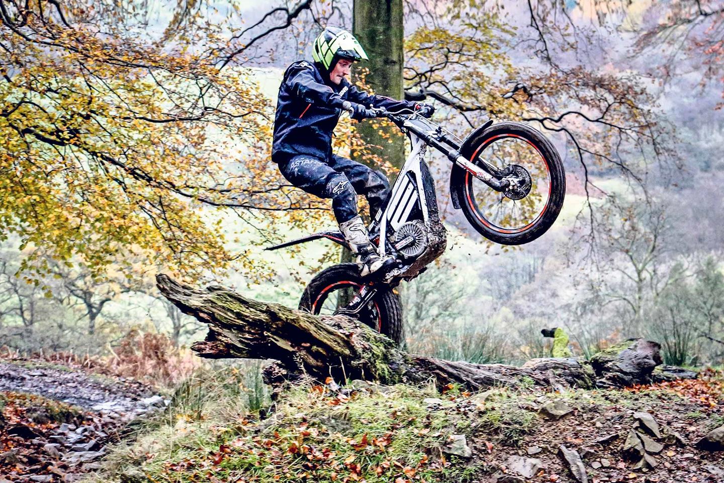 E motion trials online bike