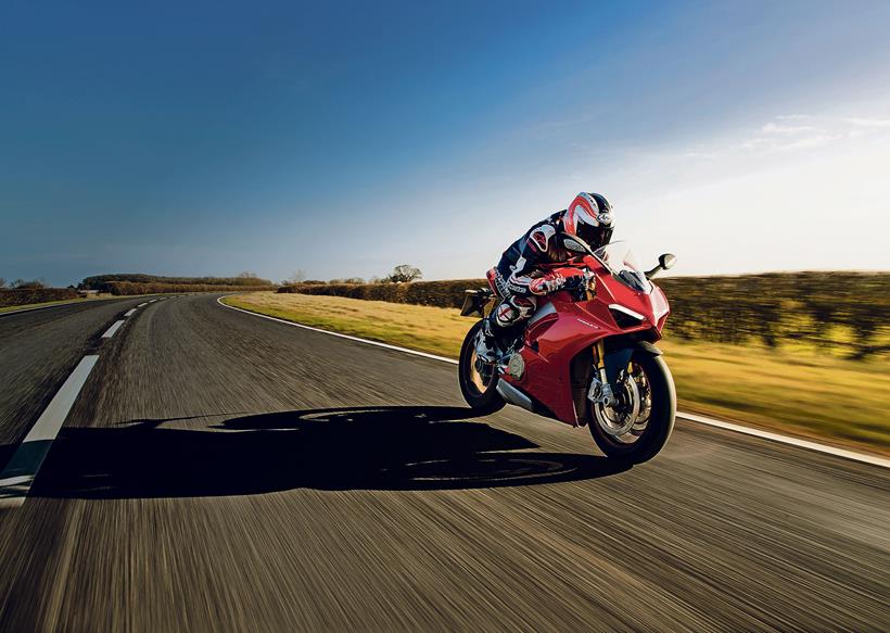 Ducati Panigale V4 arrives