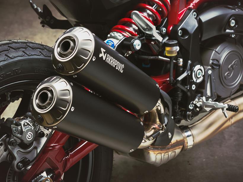 Indian FTR1200 Carbon exhaust