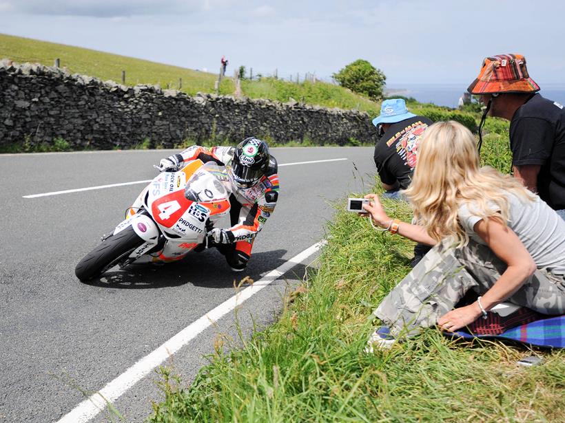 2010 Hutchy Superstock TT win