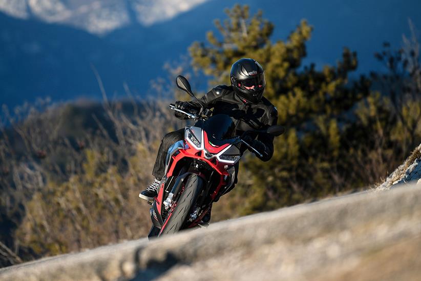 Aprilia Tuono 660 mountain road