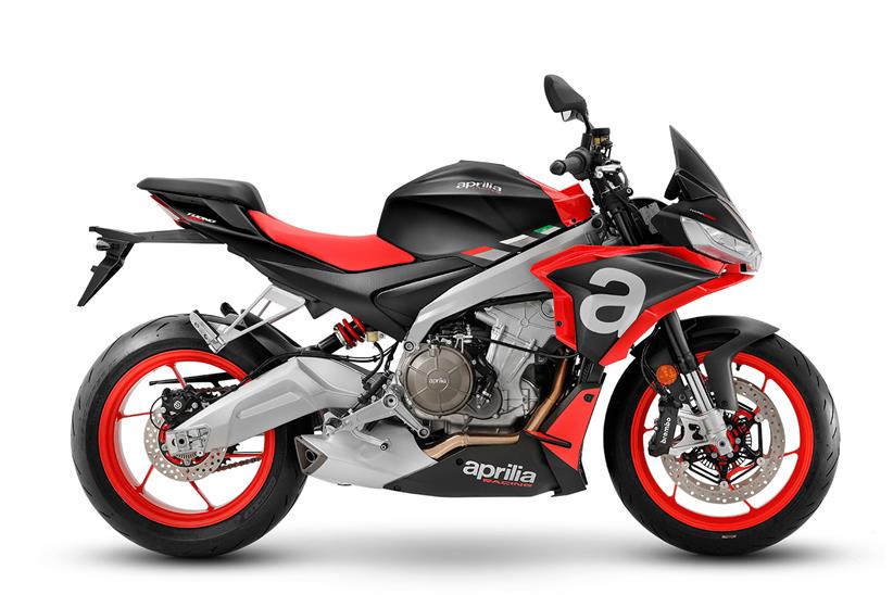 Aprilia Tuono 660 right side